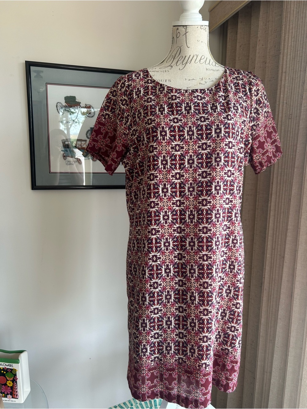 Womens Burgundy Patterned Short-Sleeve Shift Dress